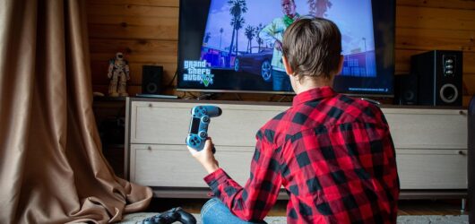Qual Console Comprar para Jogar GTA 6 em 2026