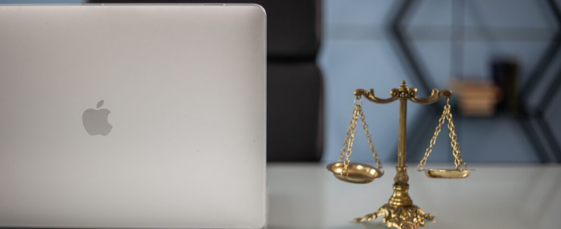 MacBook vs Notebook Gamer em 2026: Qual Vale Mais a Pena?