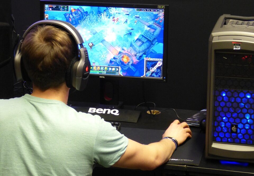 Os Melhores Monitores Gamer 144Hz até R$ 1500 em 2026